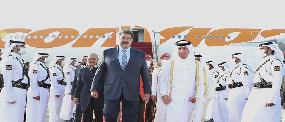 الرئيس الفنزويلي يصل قطر بعد محادثات في الكويت